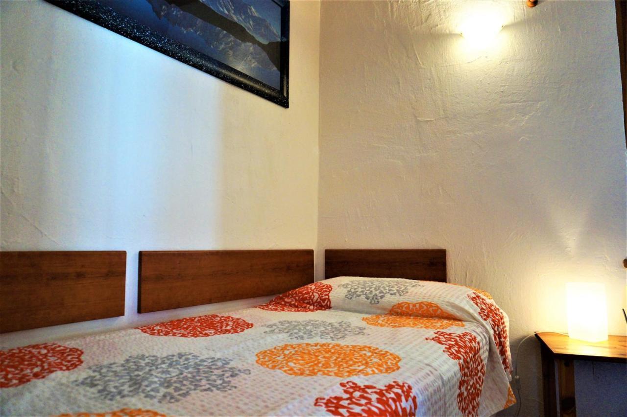 Primo Passo Apartments Arco Luaran gambar